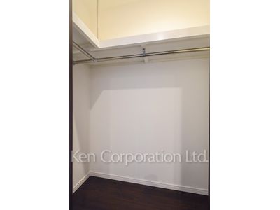 ラ・トゥール新宿ガーデンの写真 ウォークインクローゼット ※37階の同じ間取タイプを撮影。仕様が異なることがあります。