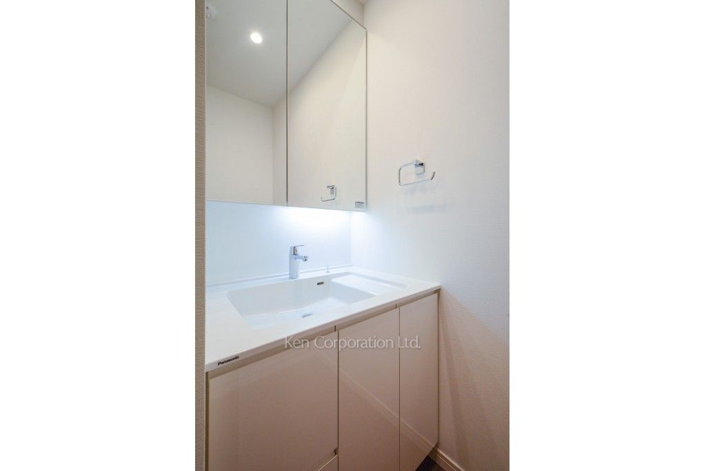 ラ・トゥール新宿ガーデンの写真 パウダールーム ※37階の同じ間取タイプを撮影。仕様が異なることがあります。