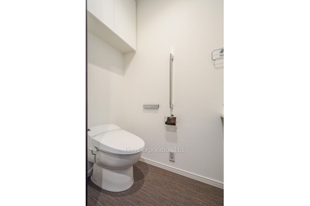 ラ・トゥール新宿ガーデンの写真 トイレ ※37階の同じ間取タイプを撮影。仕様が異なることがあります。