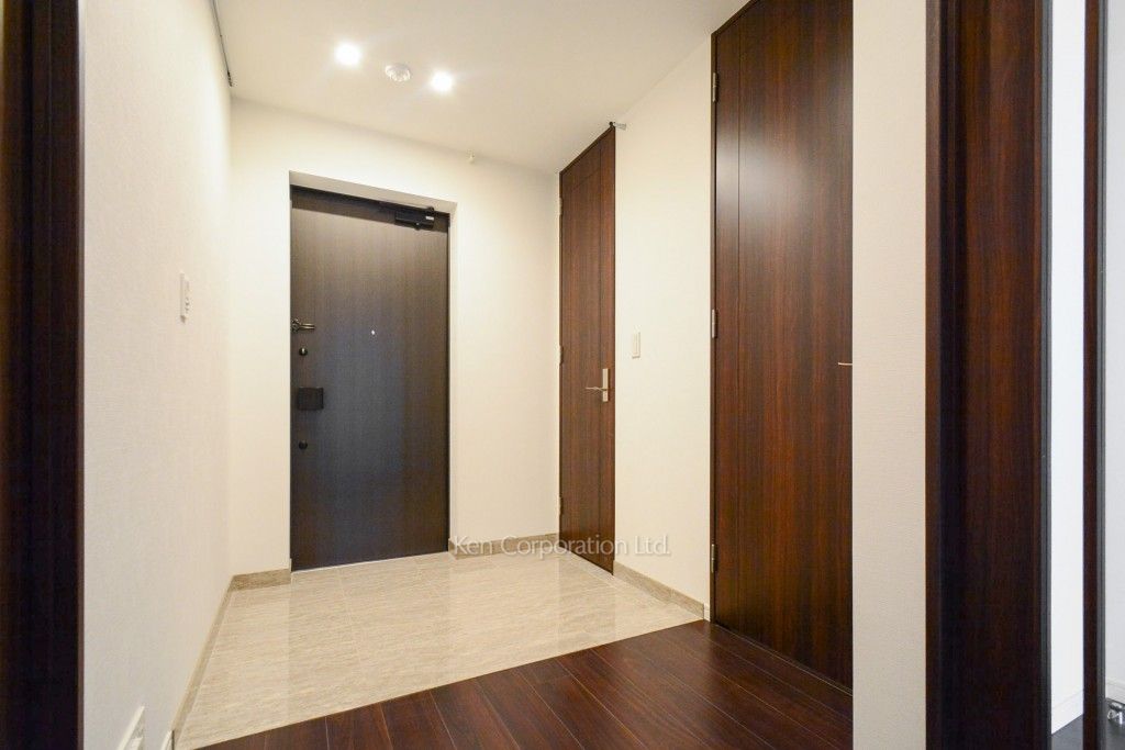 ラ・トゥール新宿ガーデンの写真 玄関 ※37階の同じ間取タイプを撮影。仕様が異なることがあります。