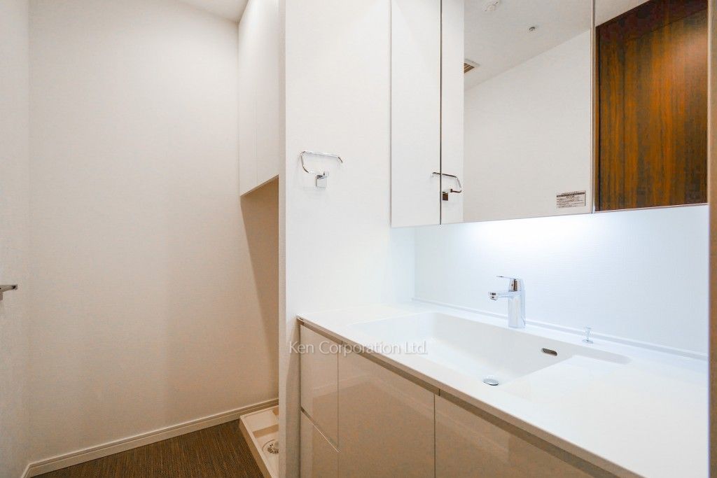 ラ・トゥール新宿ガーデンの写真 パウダールーム ※37階の同じ間取タイプを撮影。仕様が異なることがあります。