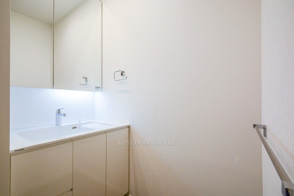 ラ・トゥール新宿ガーデンの写真 パウダールーム ※37階の同じ間取タイプを撮影。仕様が異なることがあります。