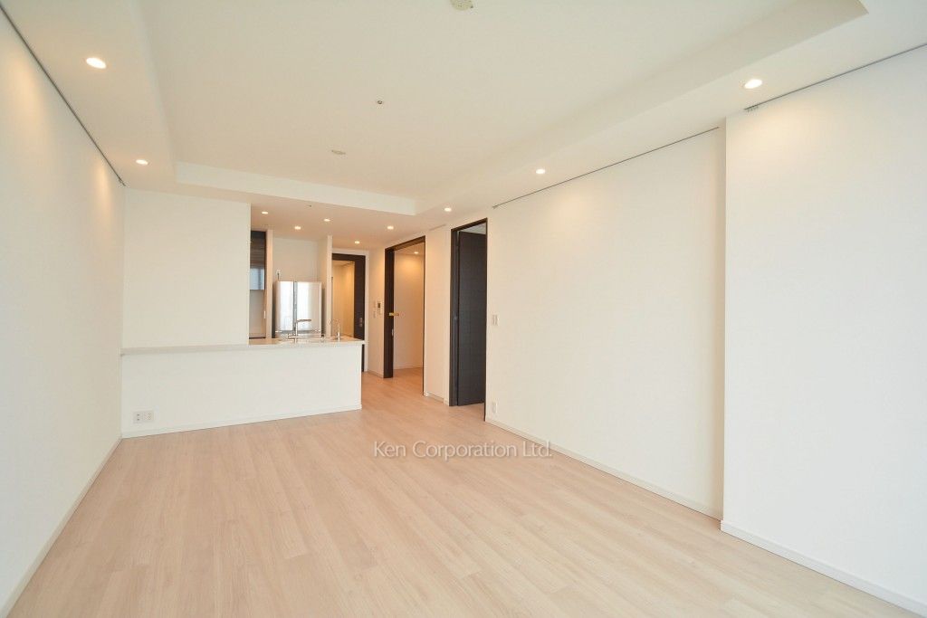 ラ・トゥール新宿ガーデンの写真 リビングダイニング ※37階の同じ間取タイプを撮影。仕様が異なることがあります。