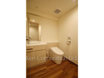 キングホームズ青山の写真 トイレ