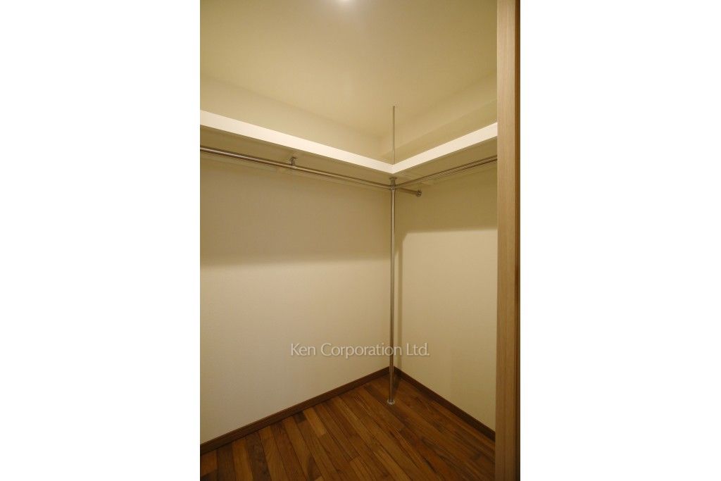 キングホームズ青山の写真 ウォークインクローゼット