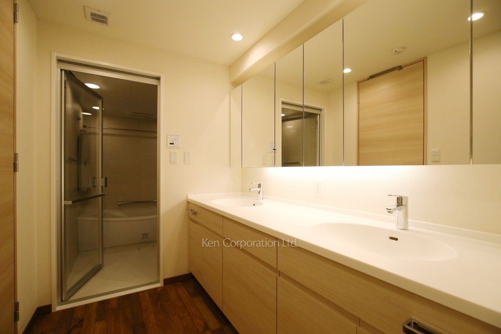 キングホームズ青山の写真 パウダールーム