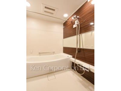 キングホームズ青山の写真 バスルーム