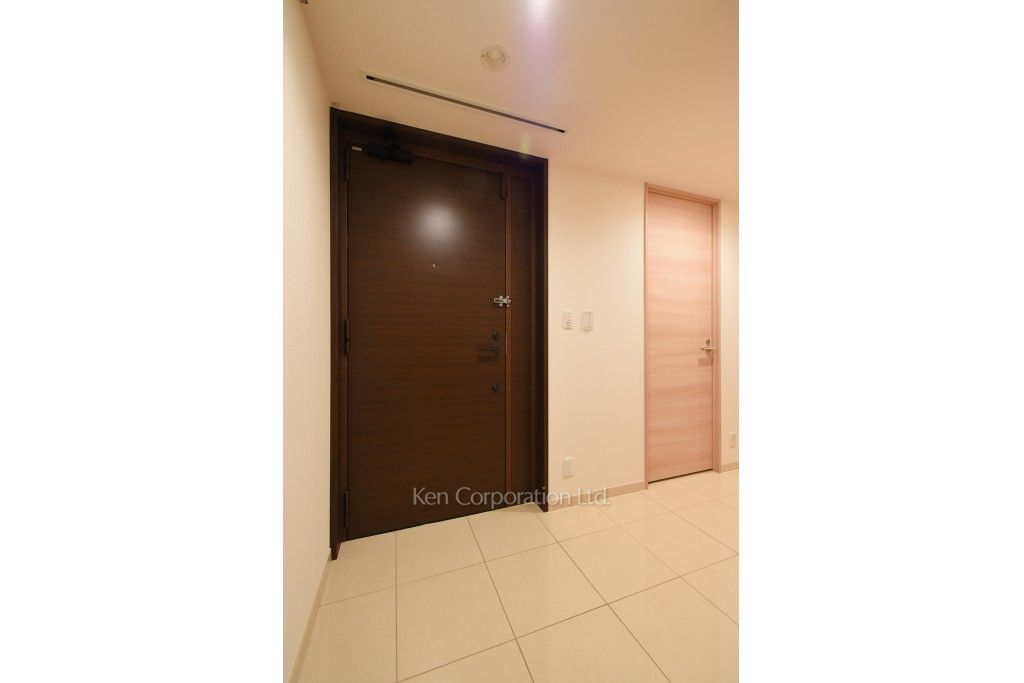 キングホームズ青山の写真 玄関