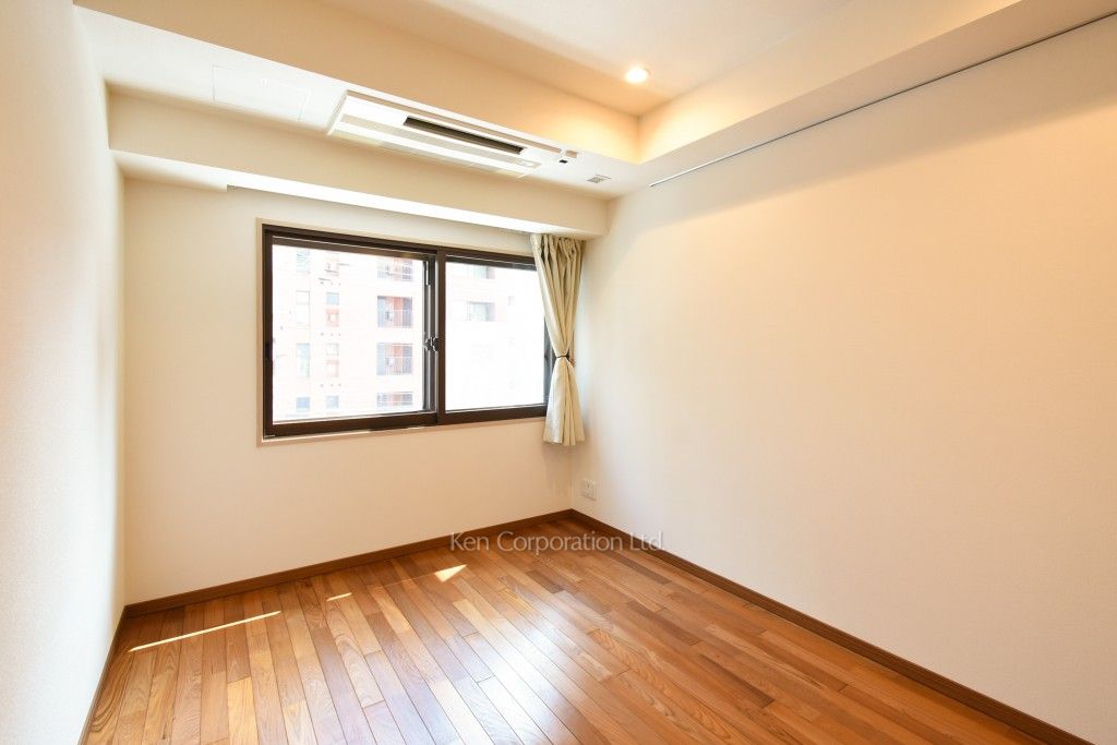 キングホームズ青山の写真 ベッドルーム