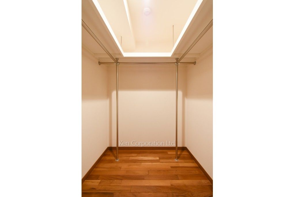 キングホームズ青山の写真 ウォークインクローゼット