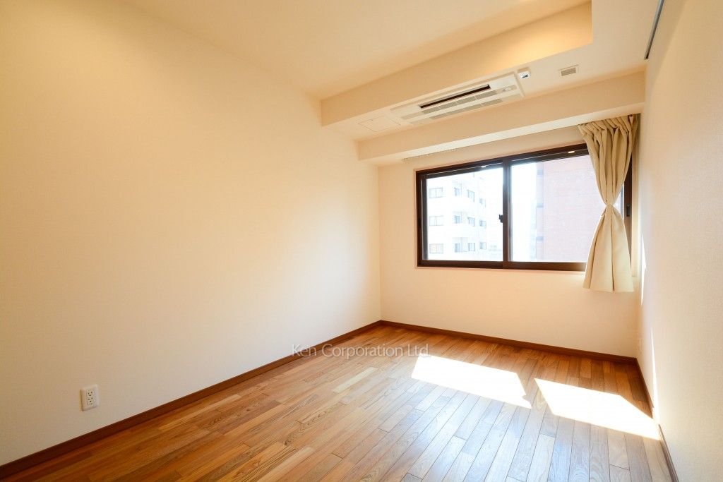 キングホームズ青山の写真 ベッドルーム