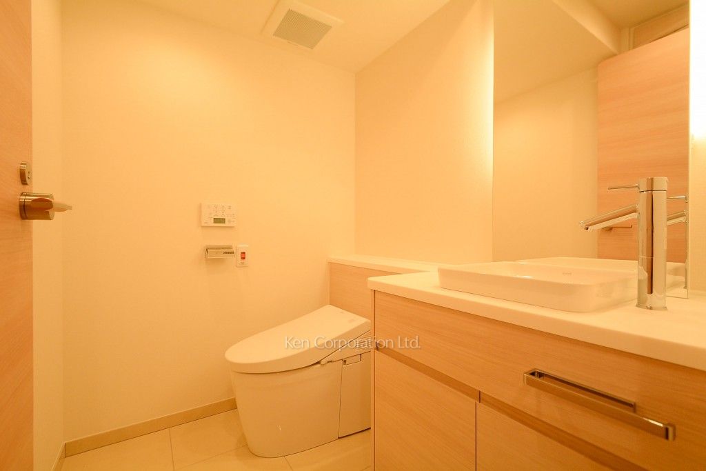 キングホームズ青山の写真 トイレ