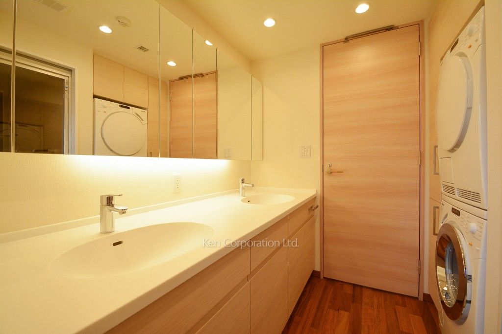 キングホームズ青山の写真 パウダールーム