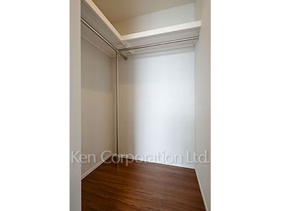 東京ガーデンテラス紀尾井町 紀尾井レジデンスの写真 ウォークインクローゼット