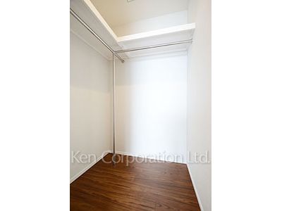 東京ガーデンテラス紀尾井町 紀尾井レジデンスの写真 ウォークインクローゼット