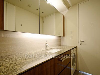 東京ガーデンテラス紀尾井町 紀尾井レジデンスの写真 パウダールーム