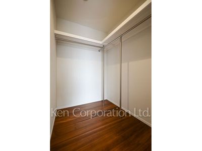 東京ガーデンテラス紀尾井町 紀尾井レジデンスの写真 ウォークインクローゼット