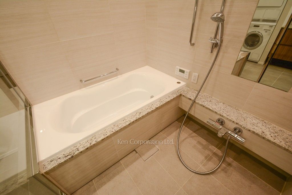 東京ガーデンテラス紀尾井町 紀尾井レジデンスの写真 バスルーム