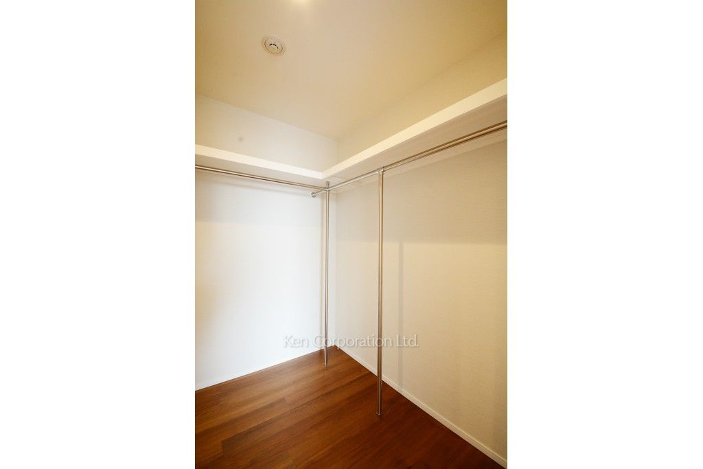 東京ガーデンテラス紀尾井町 紀尾井レジデンスの写真 ウォークインクローゼット