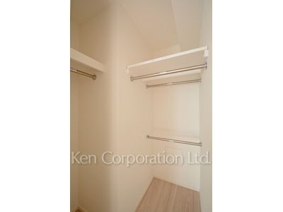 レジディア目黒Ⅳの写真 ウォークインクローゼット ※6階の同じ間取タイプを撮影。仕様が異なることがあります。