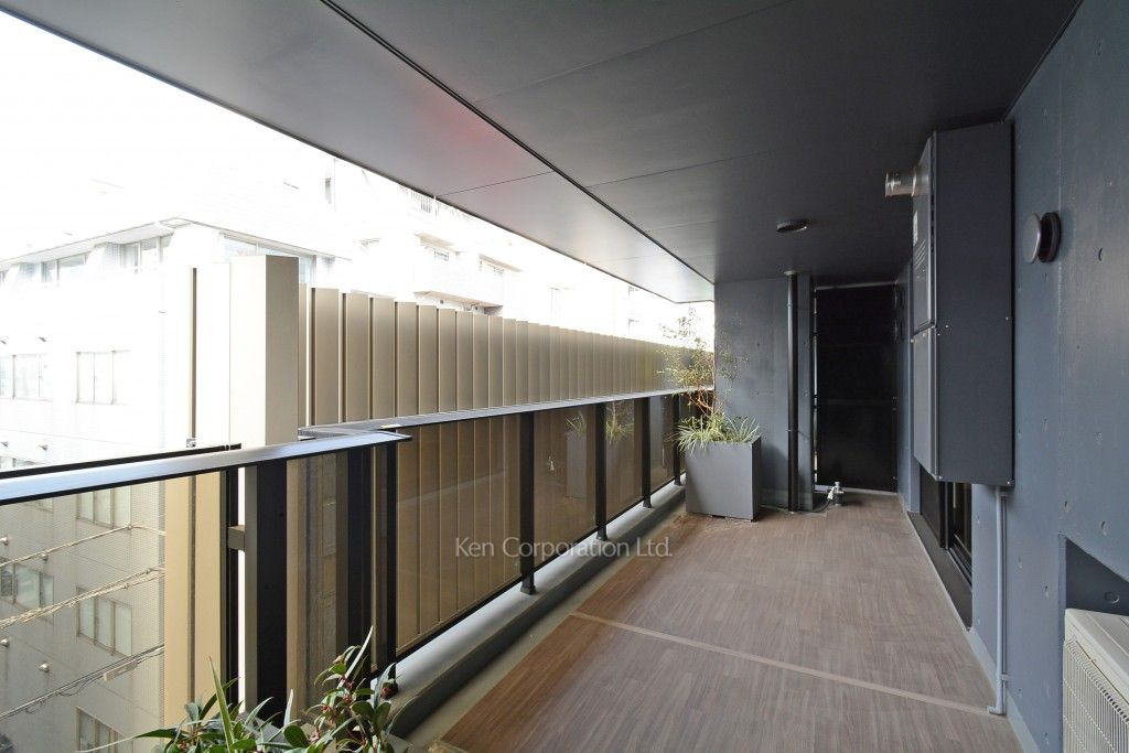 パークアクシスプレミア南青山の写真 バルコニー