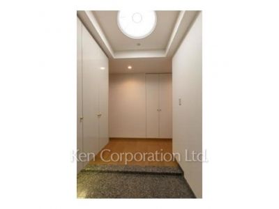 西新宿パークサイドタワーの写真 玄関 ※写真・画像は実際と異なる場合がございます。部屋写真は同一タイプのものです。（ただし、画像中にタイプ名の記載がある場合はその記載内容を優先します。）