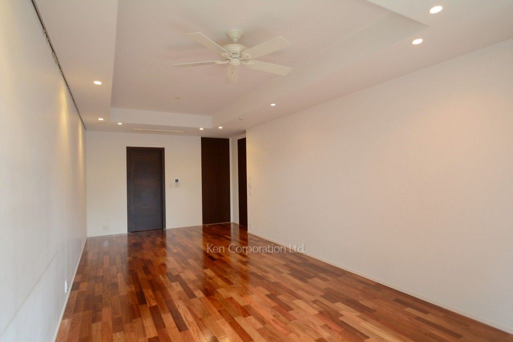 麻布台パークハウスの写真 リビングダイニング