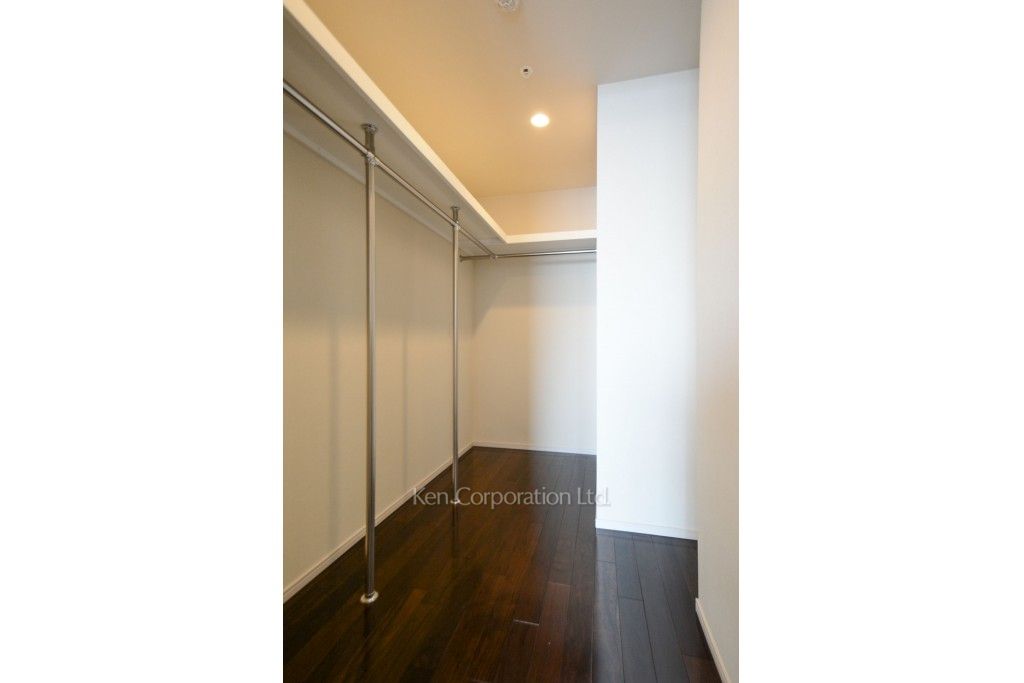 クロスエアタワーの写真 ウォークインクローゼット