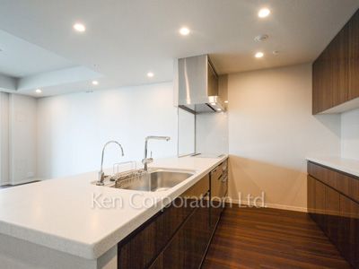 キッチン ※18階の同じ間取タイプを撮影。仕様が異なることがあります。