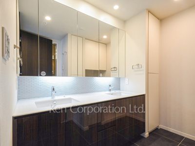 パウダールーム