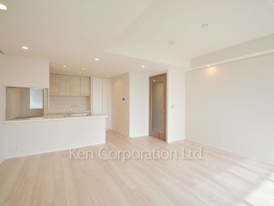 六本木グランドタワーレジデンスの写真 リビングダイニング