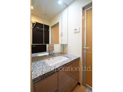 グランパレス東京八重洲アベニューの写真 パウダールーム ※9階の同じ間取タイプを撮影。仕様が異なることがあります。