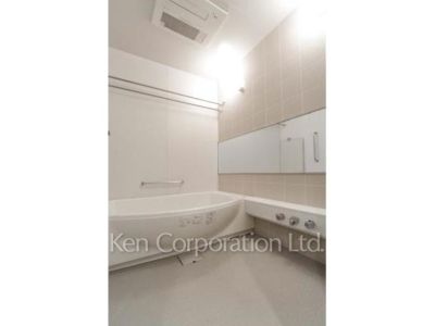 バスルーム ※写真・画像は実際と異なる場合がございます。部屋写真は同一タイプのものです。（ただし、画像中にタイプ名の記載がある場合はその記載内容を優先します。）