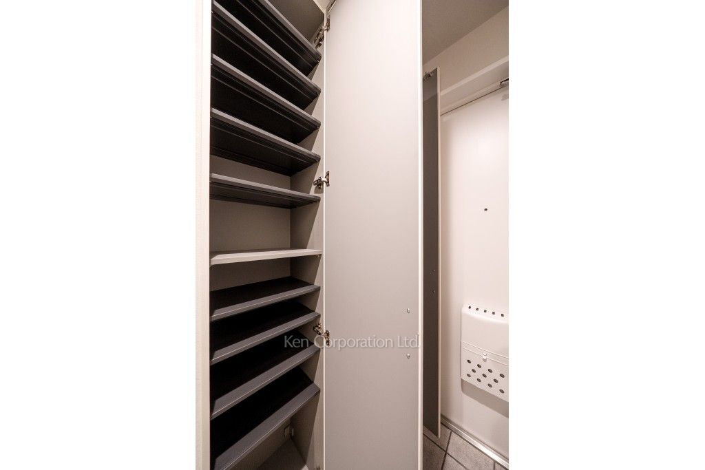 リバーシティ21新川の写真 シューズクローゼット