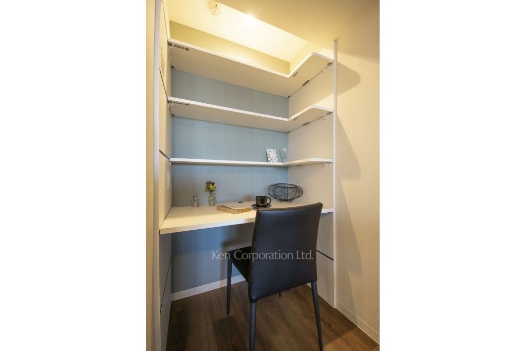 デスク付きクローゼット　※MODEL ROOM