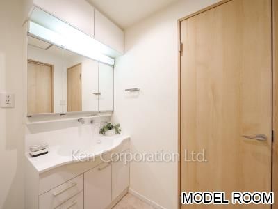 パウダールーム　※MODEL ROOM