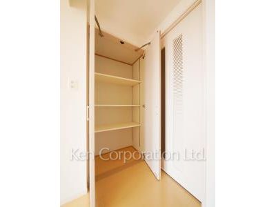 リバーシティ21イーストタワーズの写真 ストレージ