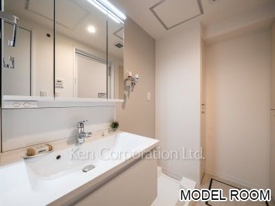 パウダールーム　※MODEL ROOM