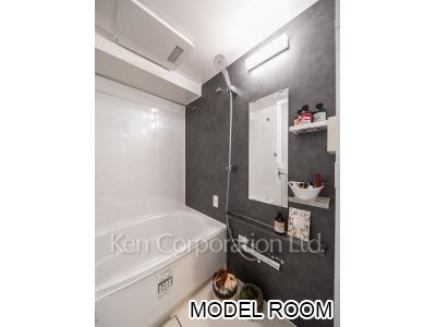 バスルーム　※MODEL ROOM