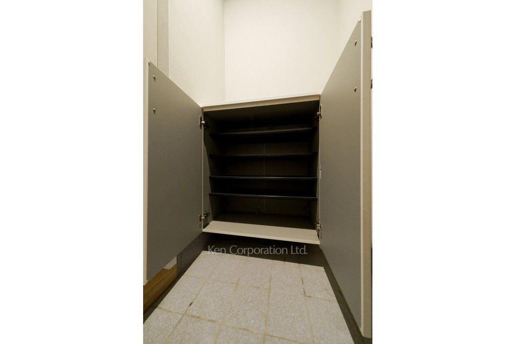 リバーシティ21イーストタワーズⅡの写真 シューズクローゼット