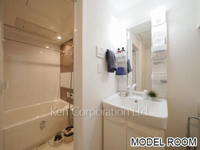 パウダールーム　※MODEL ROOM