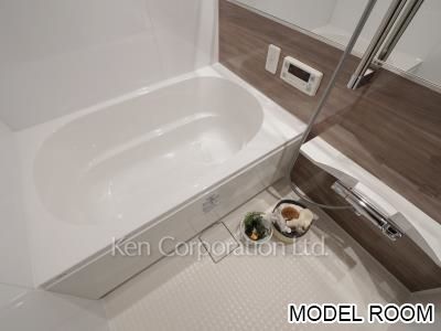 バスルーム　※MODEL ROOM