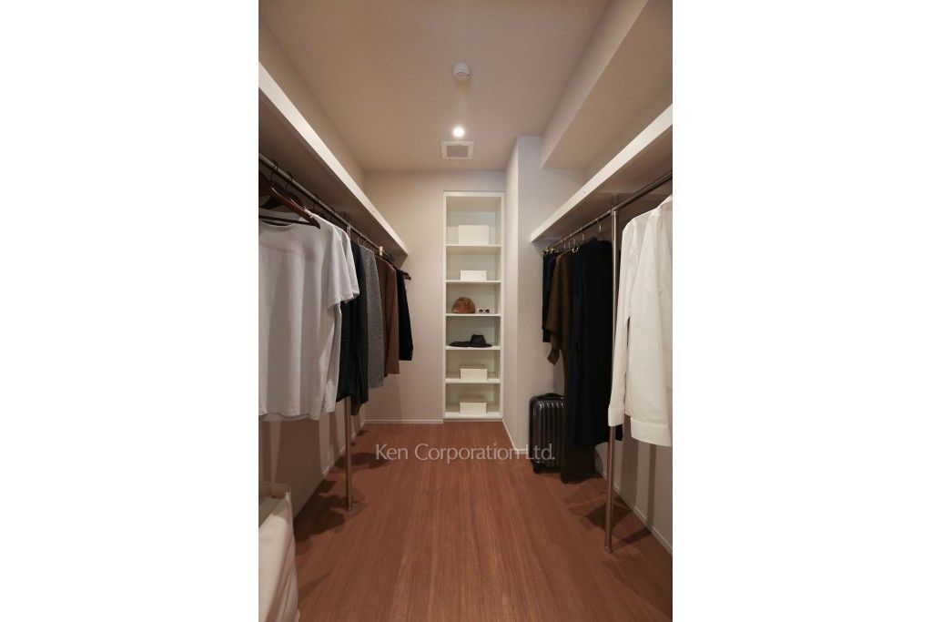 西麻布レジデンスの写真 ウォークインクローゼット　※MODEL ROOM
