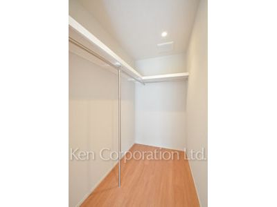 西麻布レジデンスの写真 ウォークインクローゼット