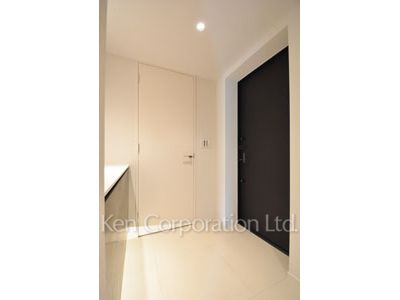 西麻布レジデンスの写真 玄関