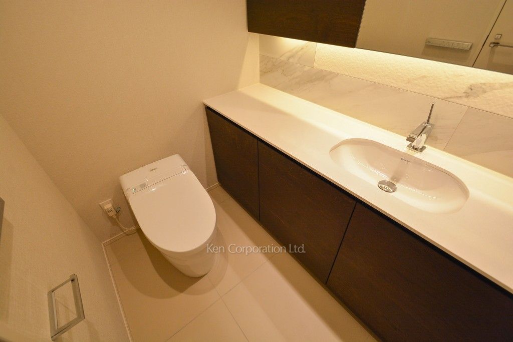 西麻布レジデンスの写真 トイレ