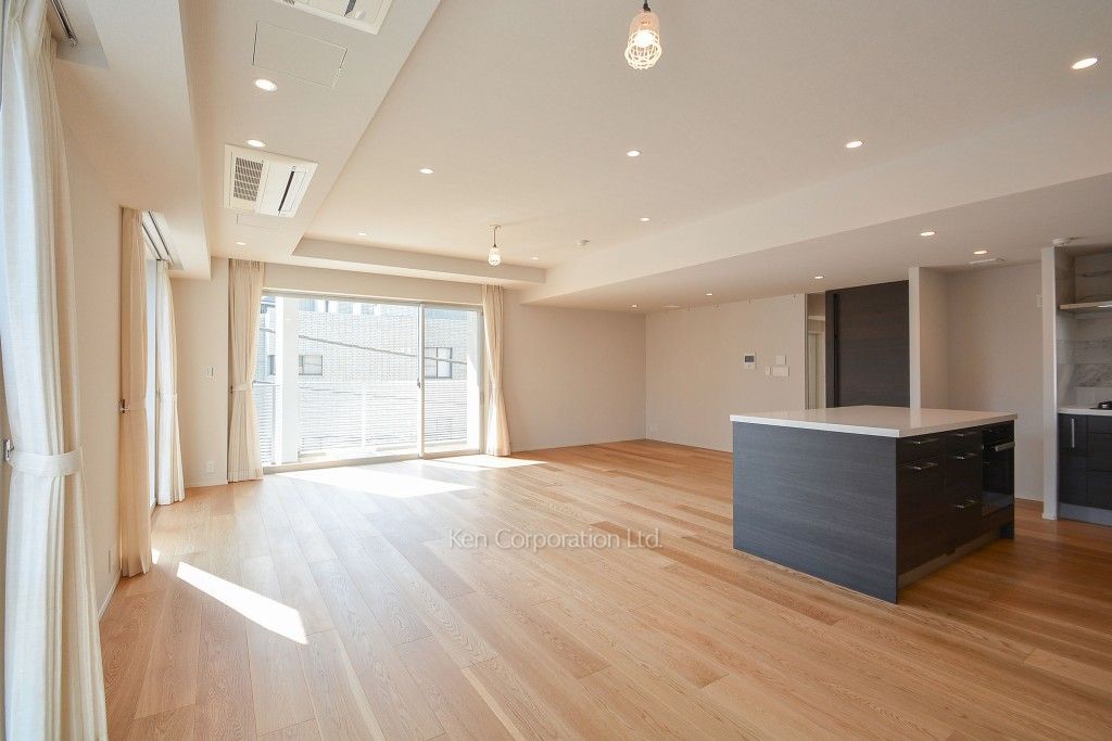 西麻布レジデンスの写真 リビングダイニング