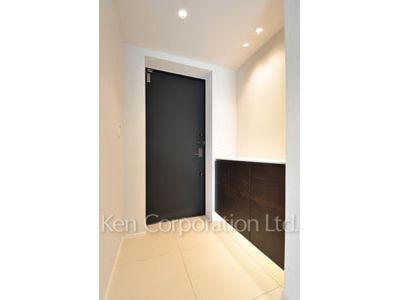 西麻布レジデンスの写真 玄関