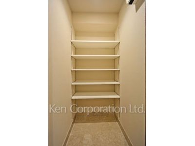 オープンレジデンシア恵比寿ザ・ハウスの写真 シューズインクローゼット