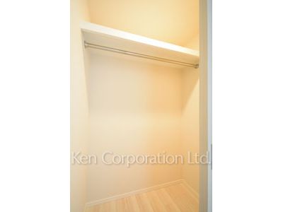 ウェンブリー表参道の写真 ウォークインクローゼット※12階の同じ間取りタイプを撮影。仕様が異なることがあります。